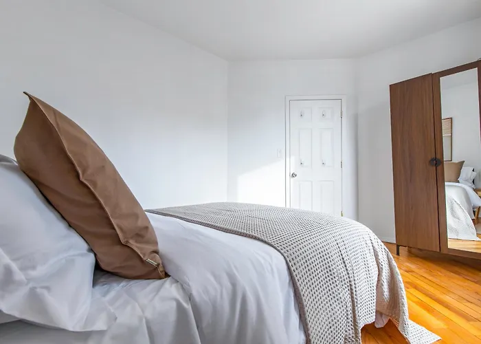 Marvelous & Cozy 3Bdr & 2Bth In New York
